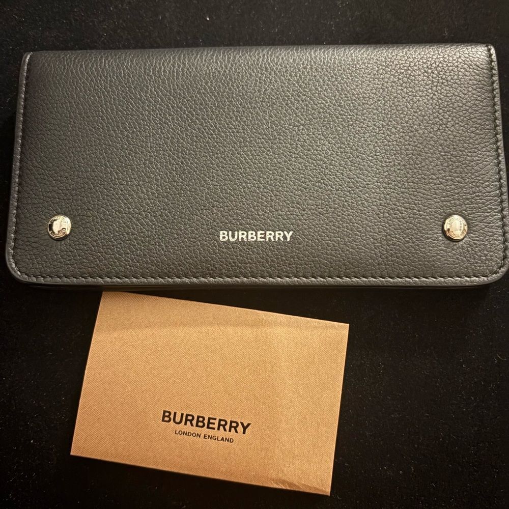 Brand new Burberry Black Leather Wallet/ check holder/ card holder - Picture 9 of 11